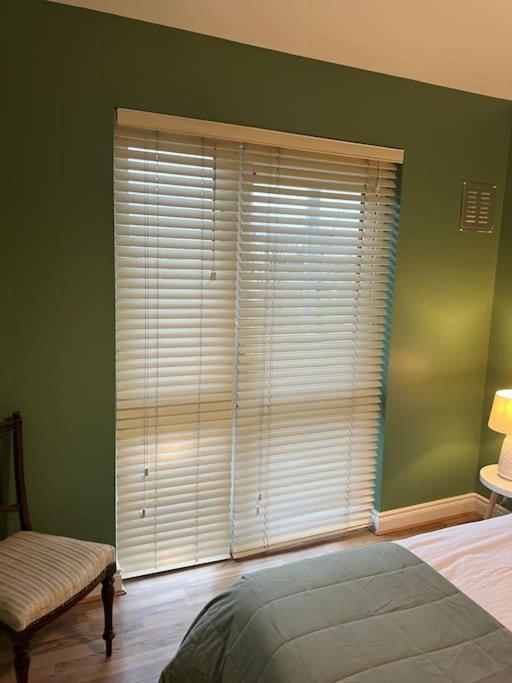Cosy 2 Double Bed Apartment Swords Bagian luar foto